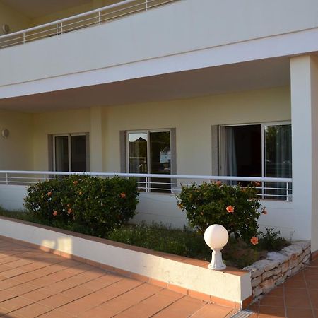 Bel Appartement Au Bord De La Mer De Porto De Mos Лагос Екстериор снимка